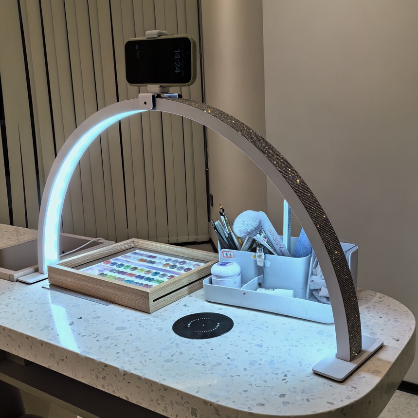 Schoonheidssalon Halve Maan La - Webcam Ring Light recensie en prijs